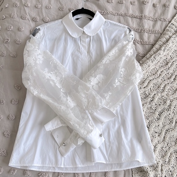 Stunning white blouse - Picture 1 of 4